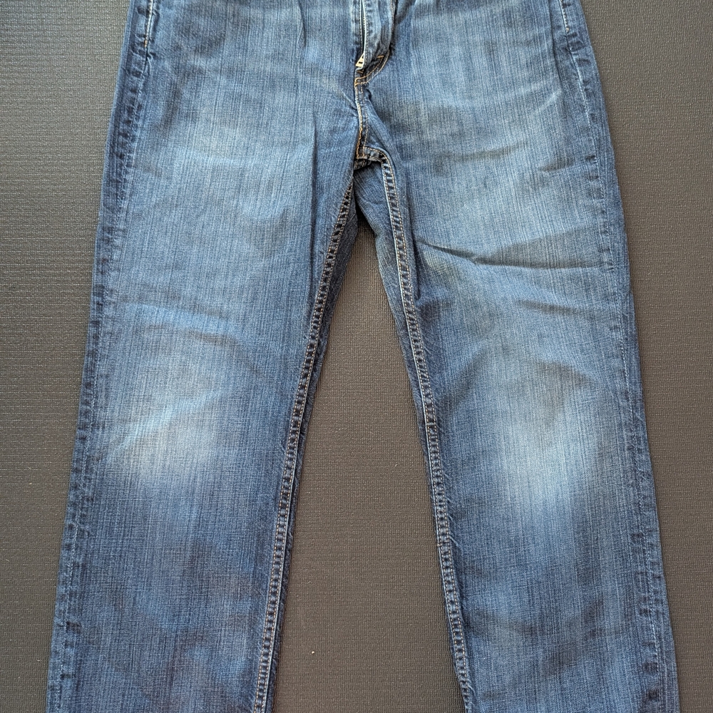 Men’s Levi’s Jeans Lot (4 Pairs, Mixed Sizes & Washes) - Picture 6 of 7